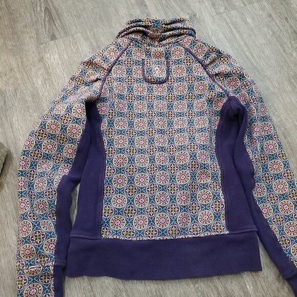 Ivivva Bundle Scuba Hoodie Swift Tech Top Girls Sz 12 Lululemon - Picture 3 of 7